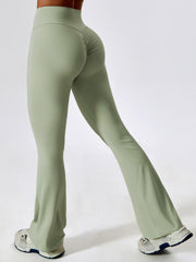 Air Cloud Freedom Butt Scrunch Flare Pant