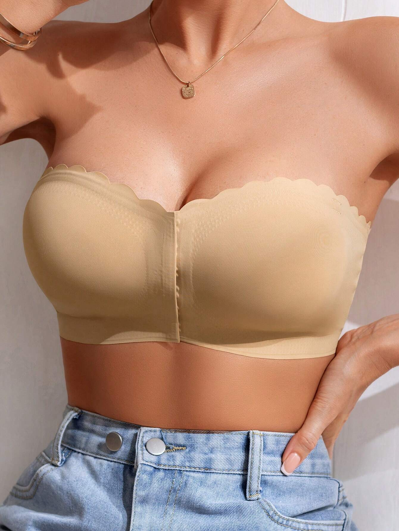 Front Closure Wireless Strapless Bra Beige