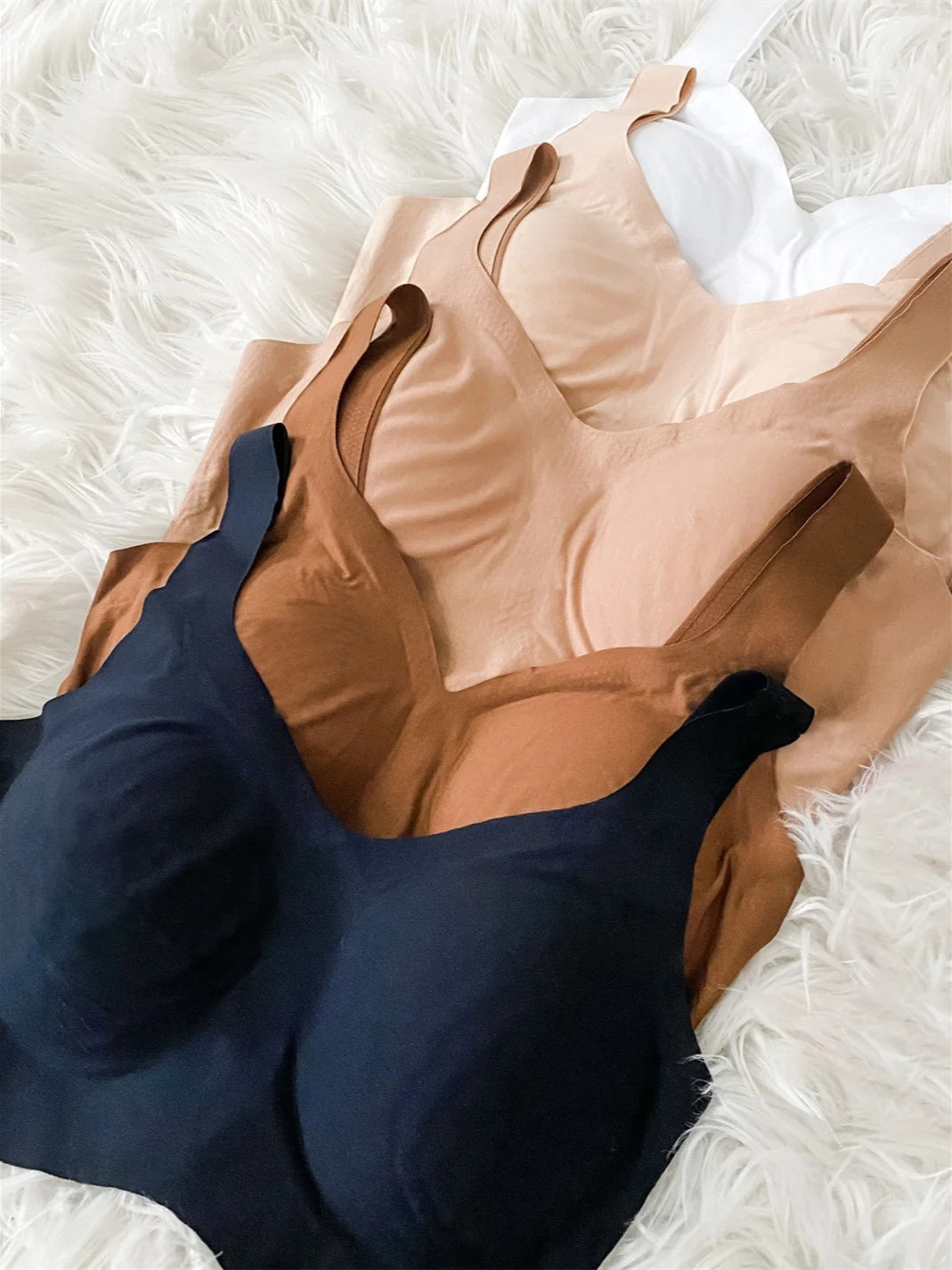 Smoothing Comfort Wireless Bra Linen