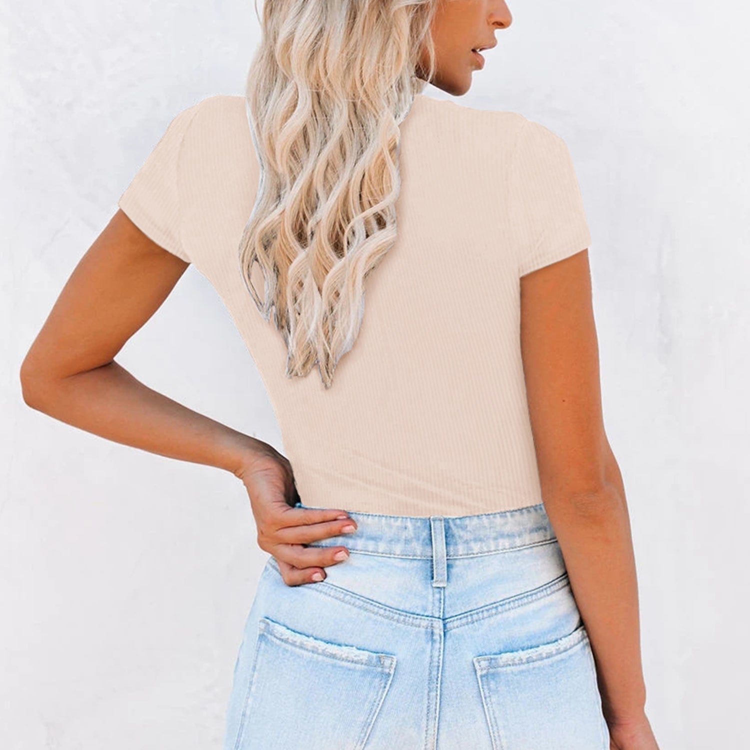 Delun T-Shirt