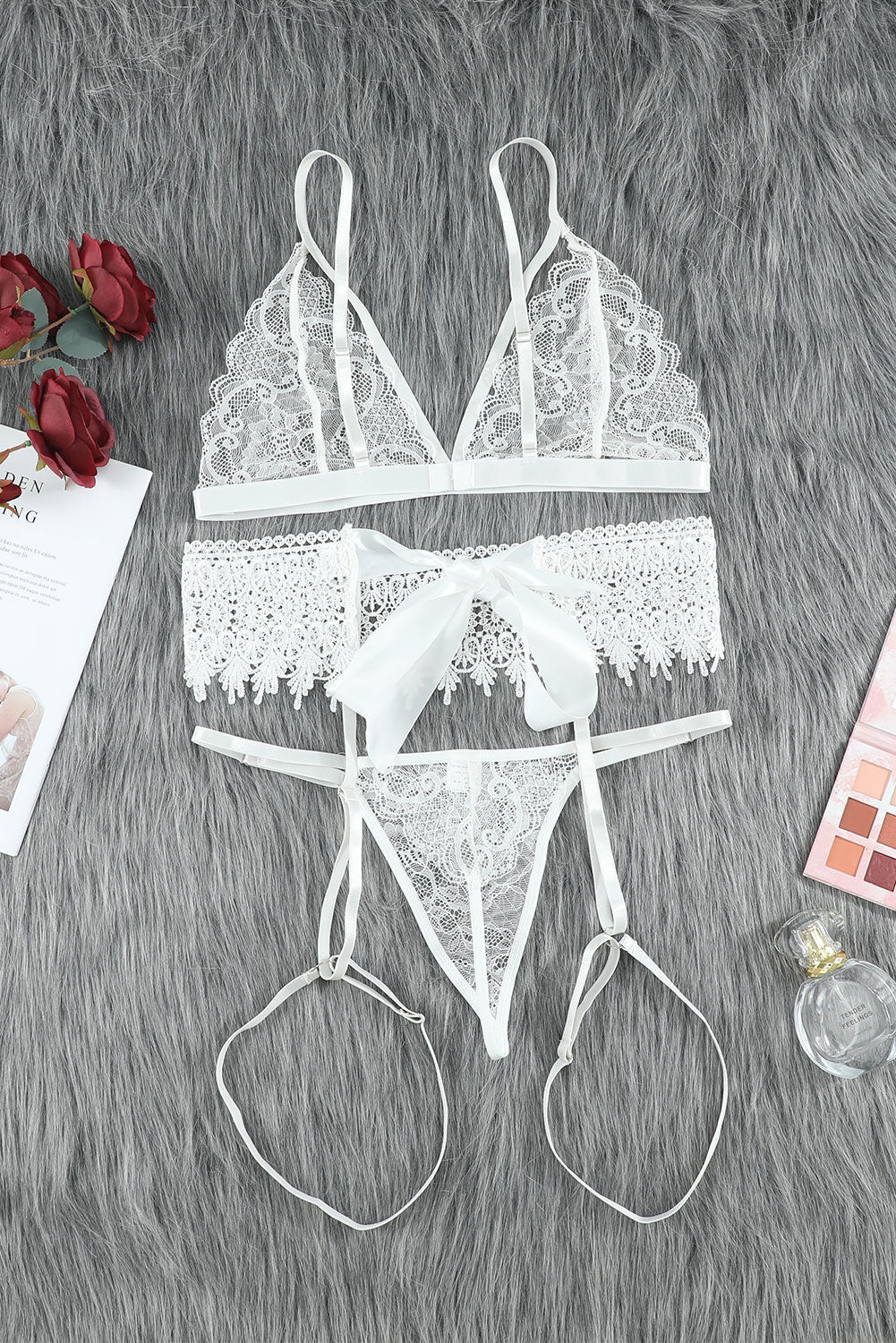 White Lace 3pcs Bra and Panty Sets