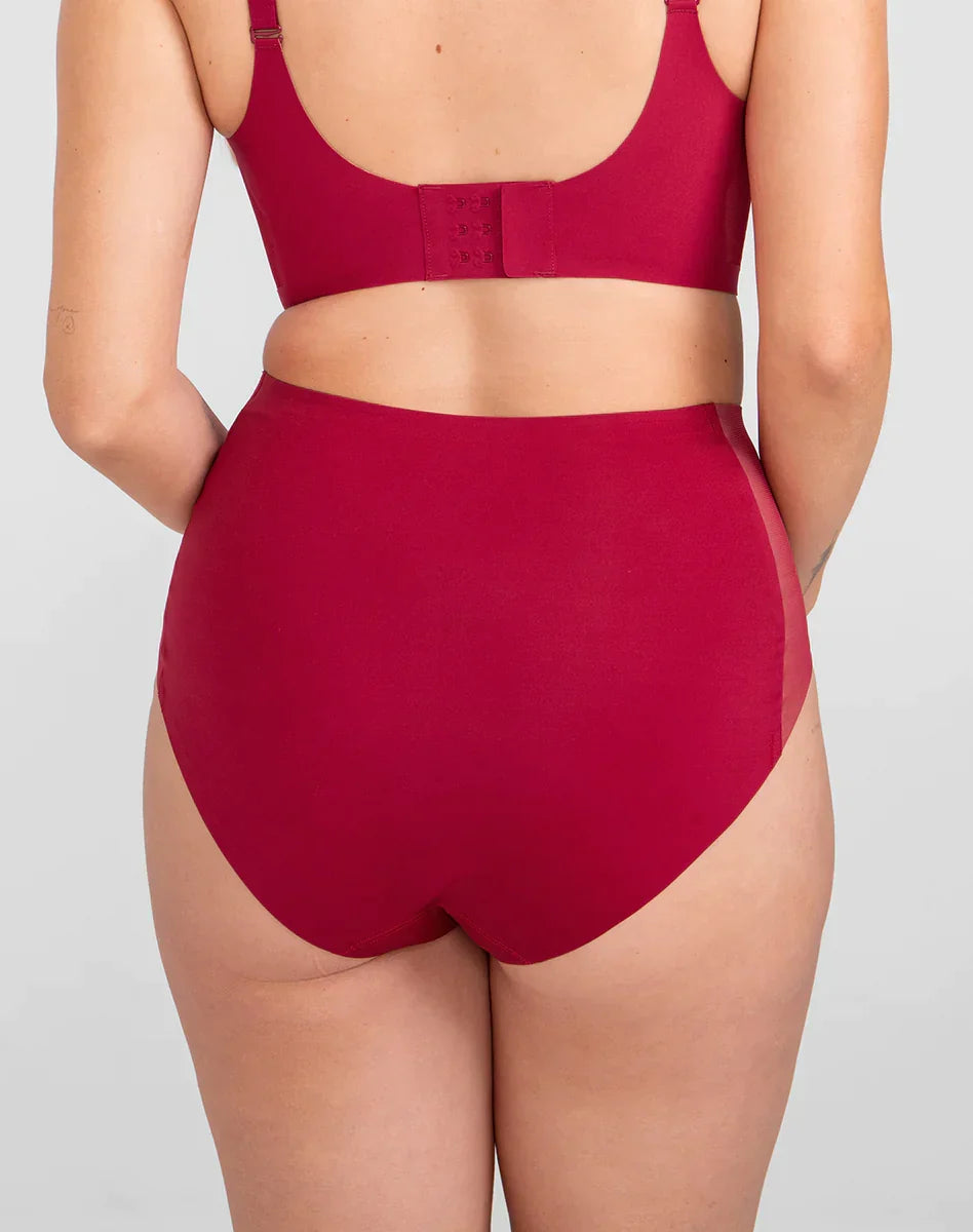 Airy Zero CrossOver Bra Ruby