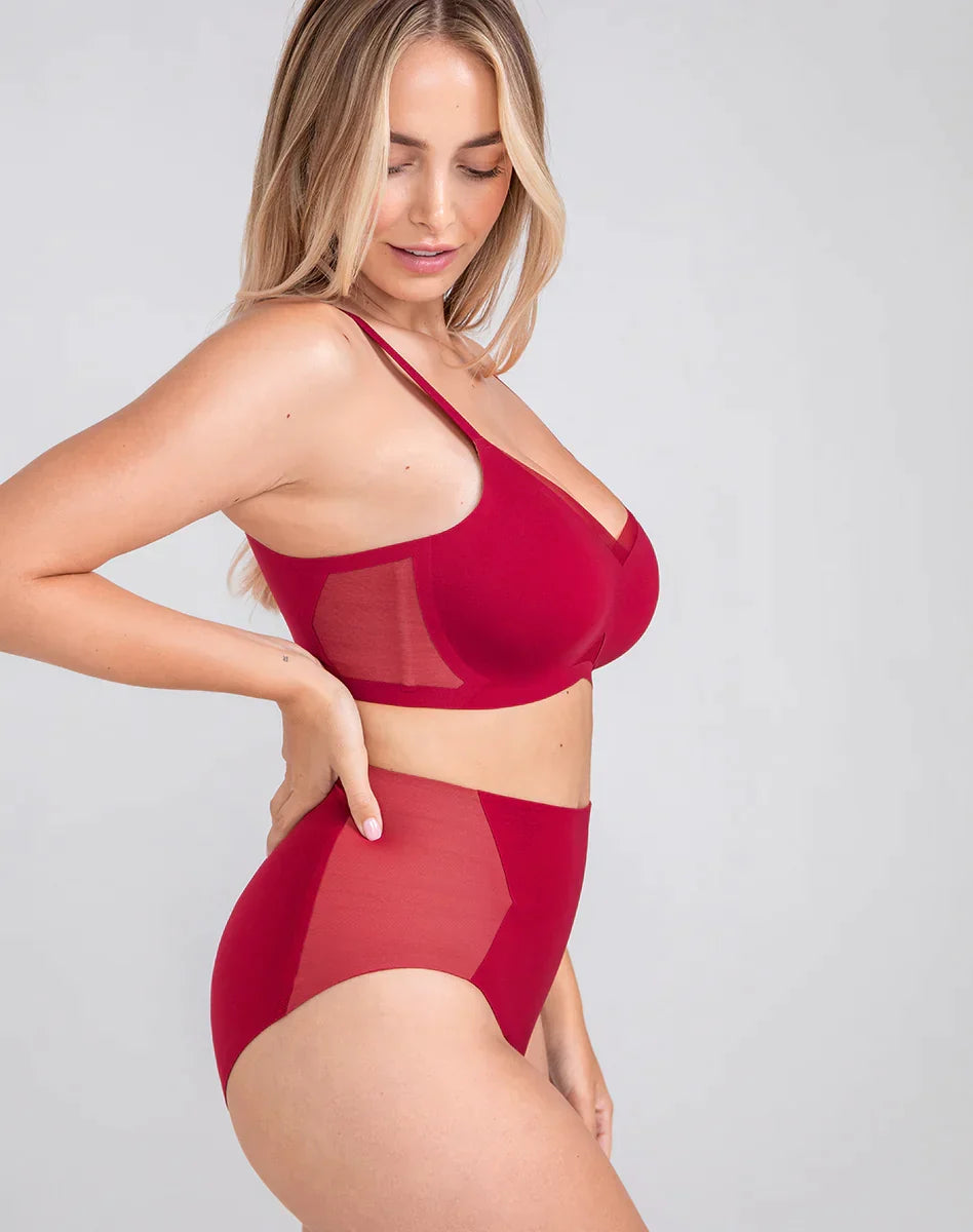 Airy Zero CrossOver Bra Ruby