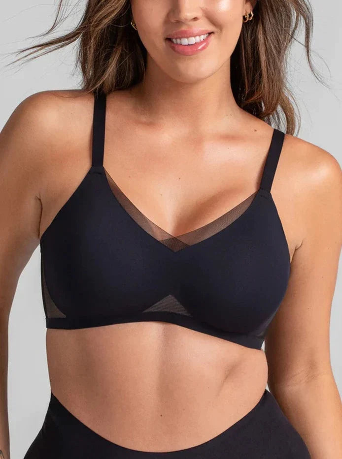Airy Zero CrossOver Bra Runway