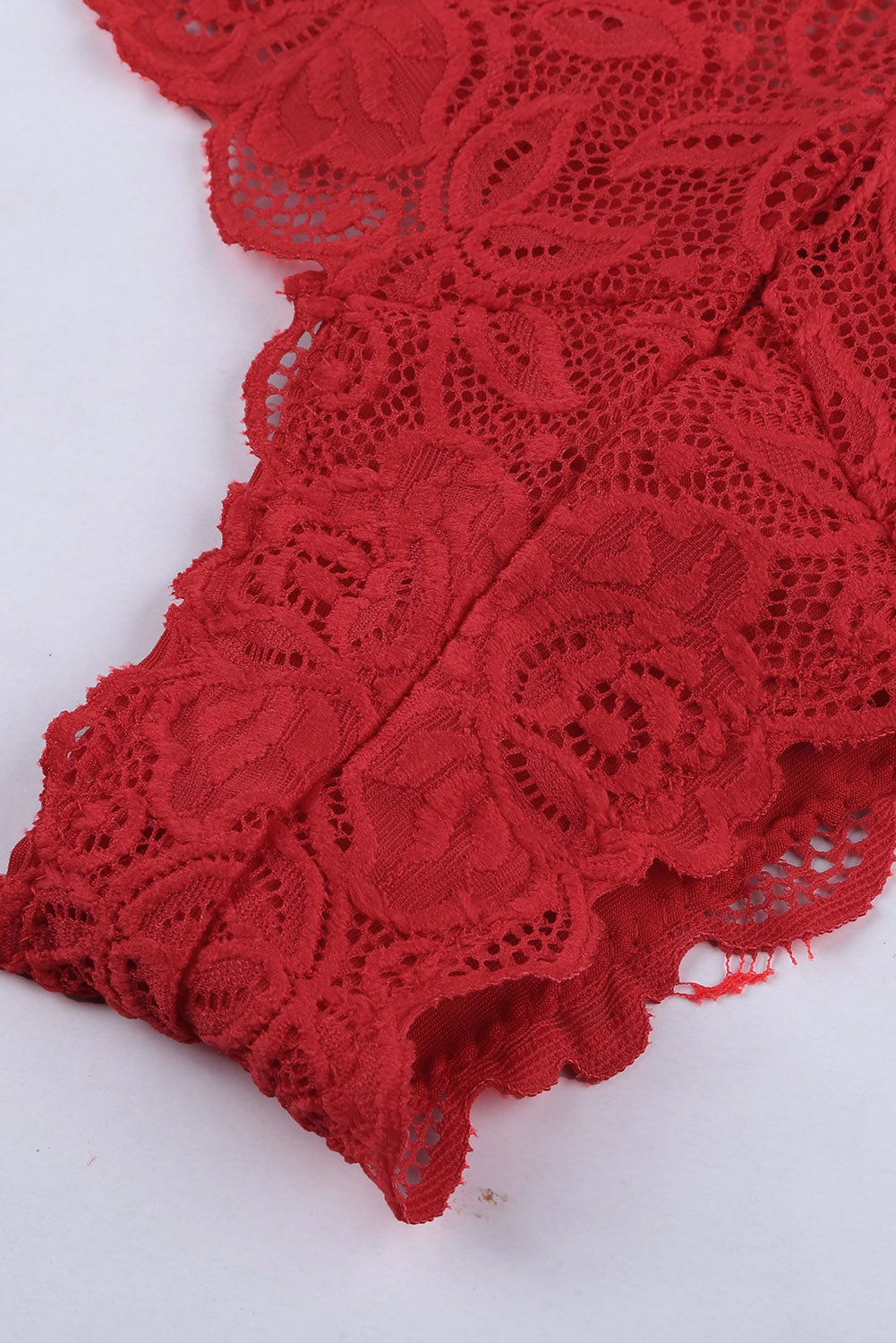 Chic Romantic Love Red Lace Bralette Lingerie Set