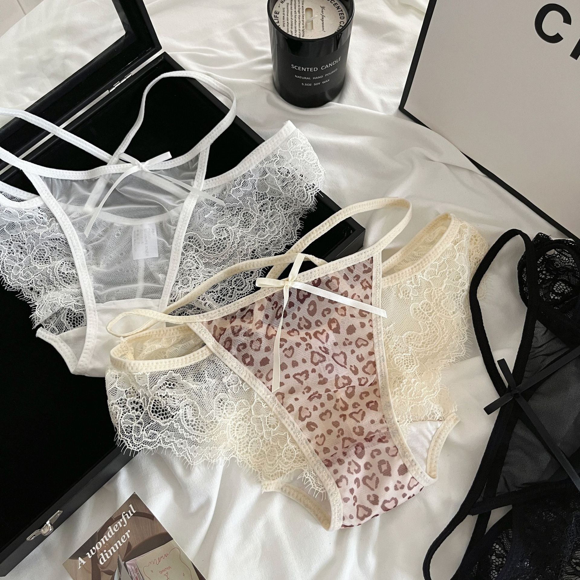 Sexy Lace Splicing Seamless Leopard Panties
