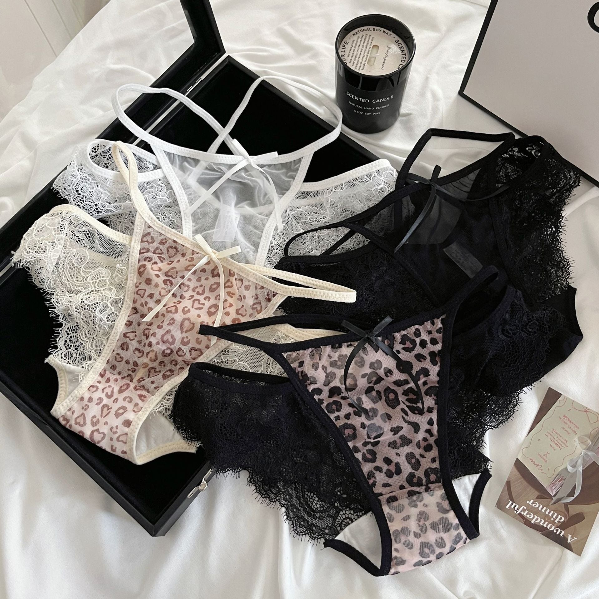Sexy Lace Splicing Seamless Leopard Panties