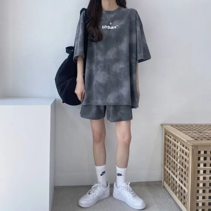 Casual Tie Dye Outfit Set - T-Shirt & Shorts