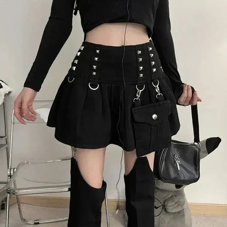 Gothic Y2K Outfit Set - Mini Skirt, Leg Warmers, Handbag