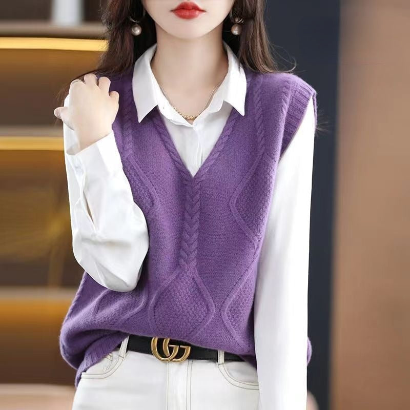 Loose V-neck Sweater Vest