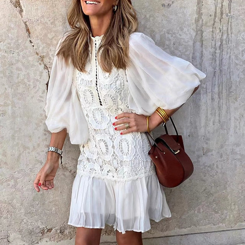 Elegant Bubble Sleeve o Neck Button Mini Dress Women Fashion White Lace Patchwork Holiday Dress Ladies Causal Slim Office Dress