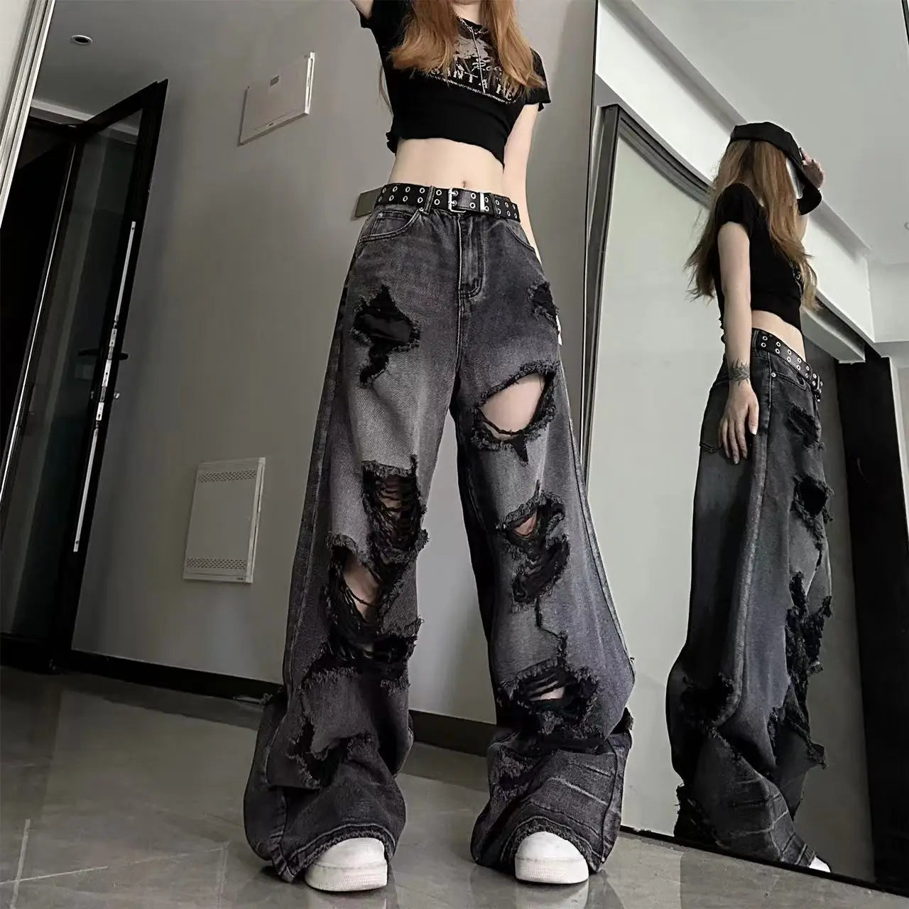 Vintage Grunge Ripped Jeans