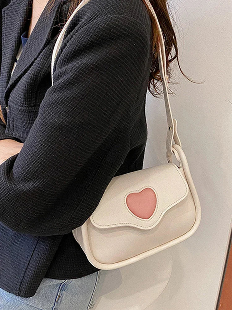 Retro Love Heart Shoulder Bag