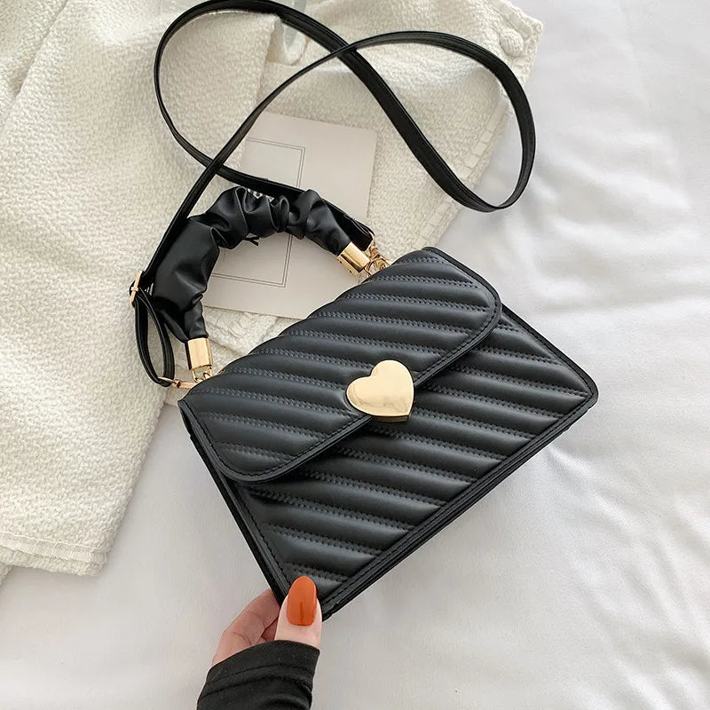 Metal Heart Shoulder Bag