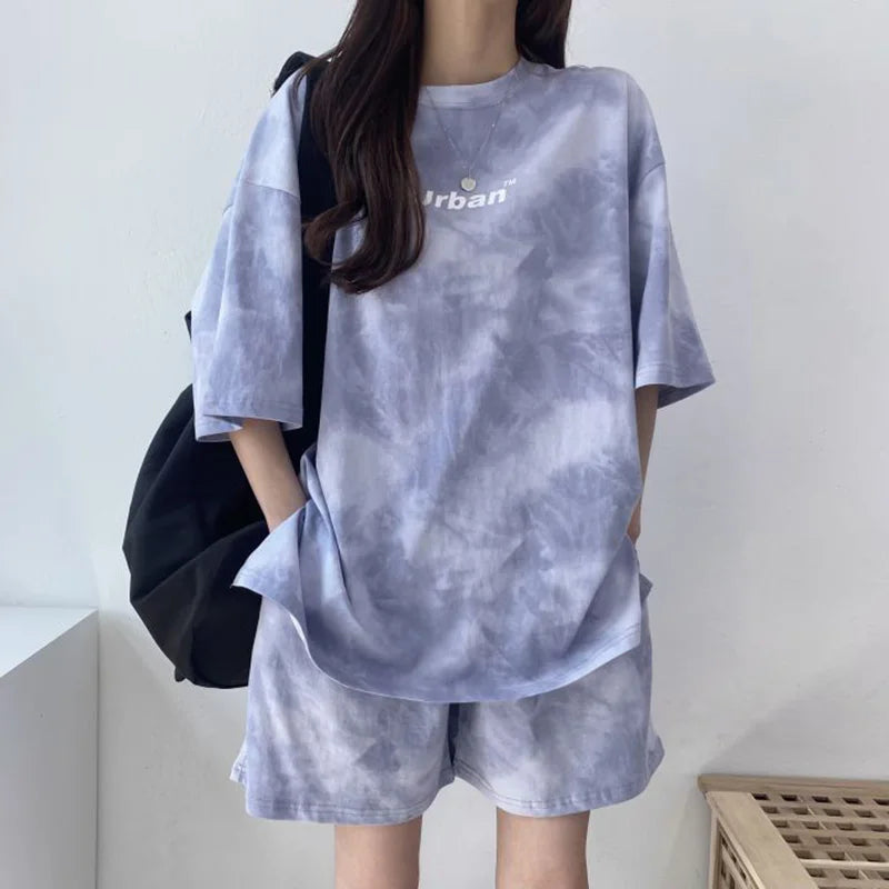 Casual Tie Dye Outfit Set - T-Shirt & Shorts
