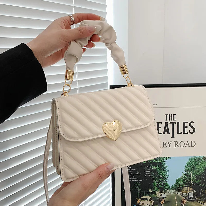 Metal Heart Shoulder Bag