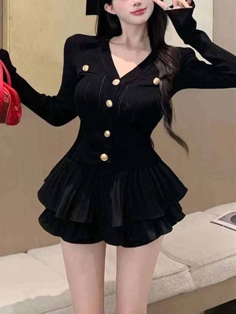 Korean Casual Slim Outfit Set - Cardigan & Mini Skirt