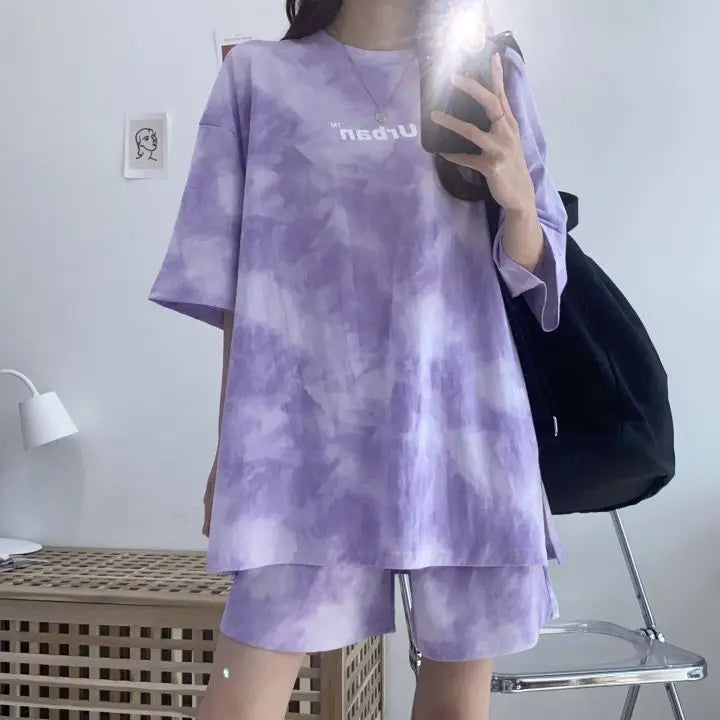 Casual Tie Dye Outfit Set - T-Shirt & Shorts