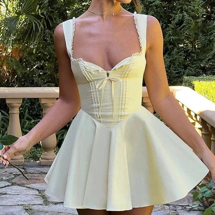 Amarigrace - Fit & Flare Lace Up Sweetheart Mini Dress