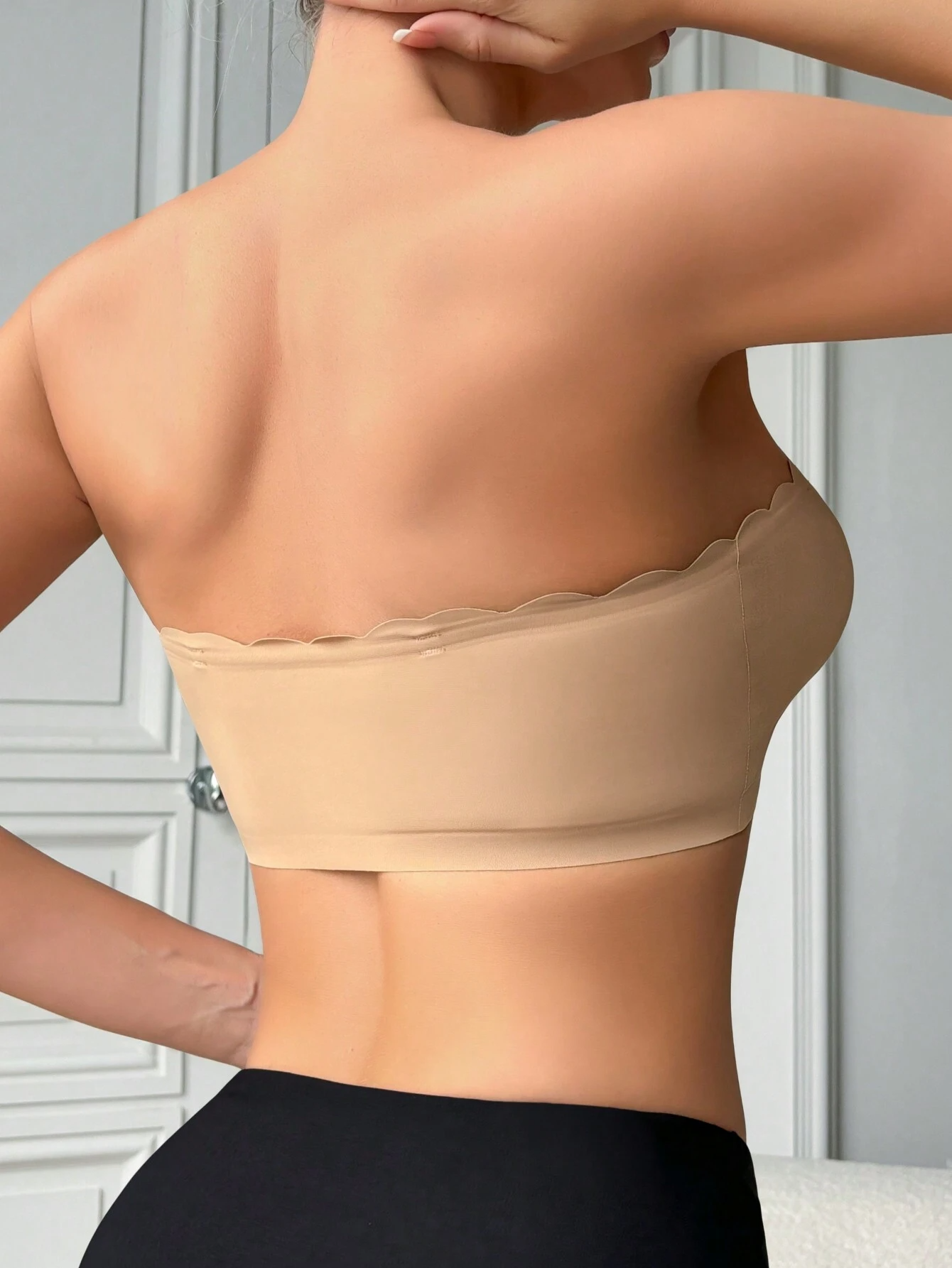 Front Closure Wireless Strapless Bra Beige