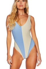 Color Blocked Scoop Neck High-Cut One Piece Swimsuit