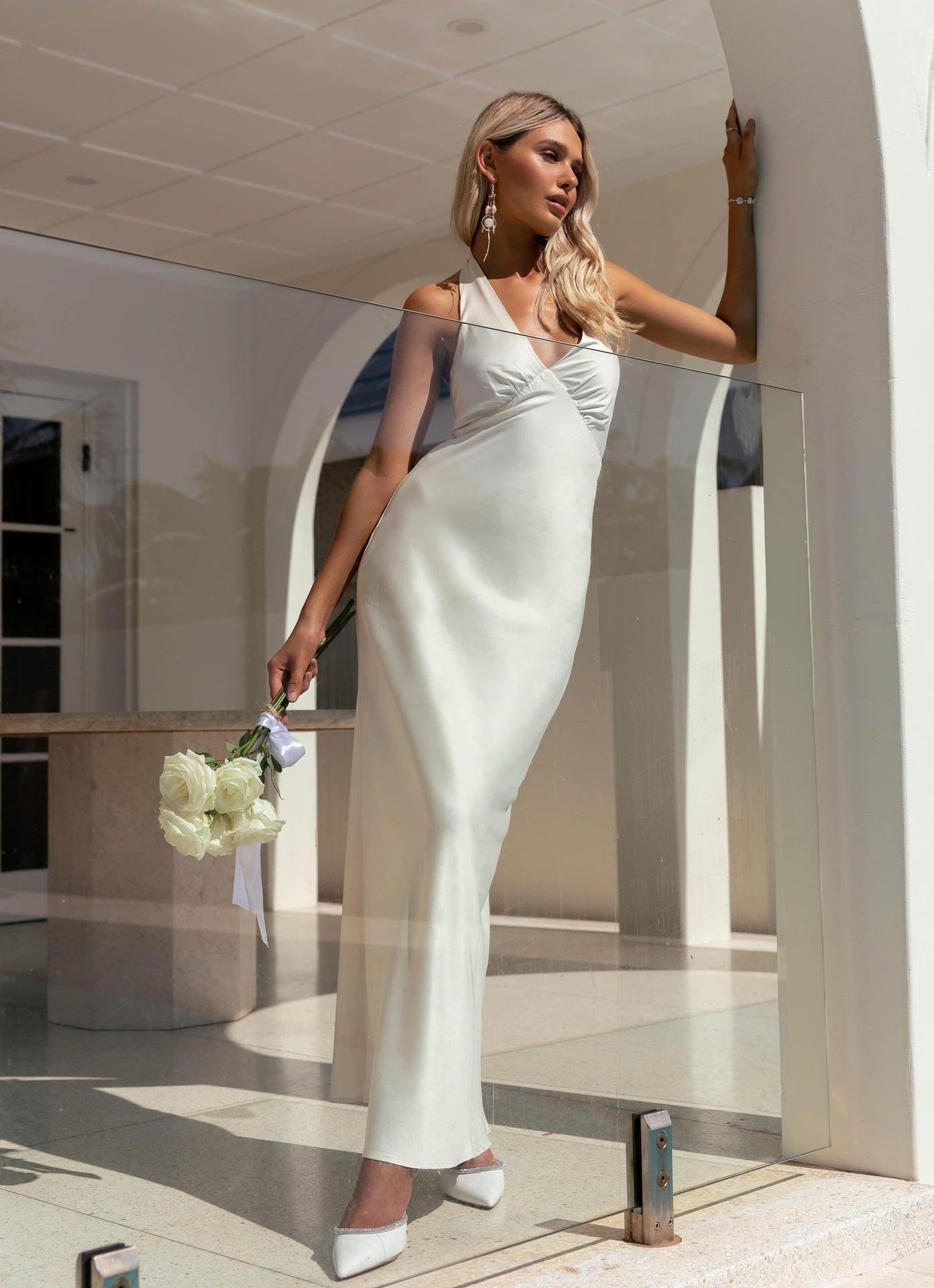 Fleur - White Deep V Halter Neck Dress